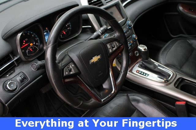 Used 2013 Chevrolet Malibu LTZ image 2