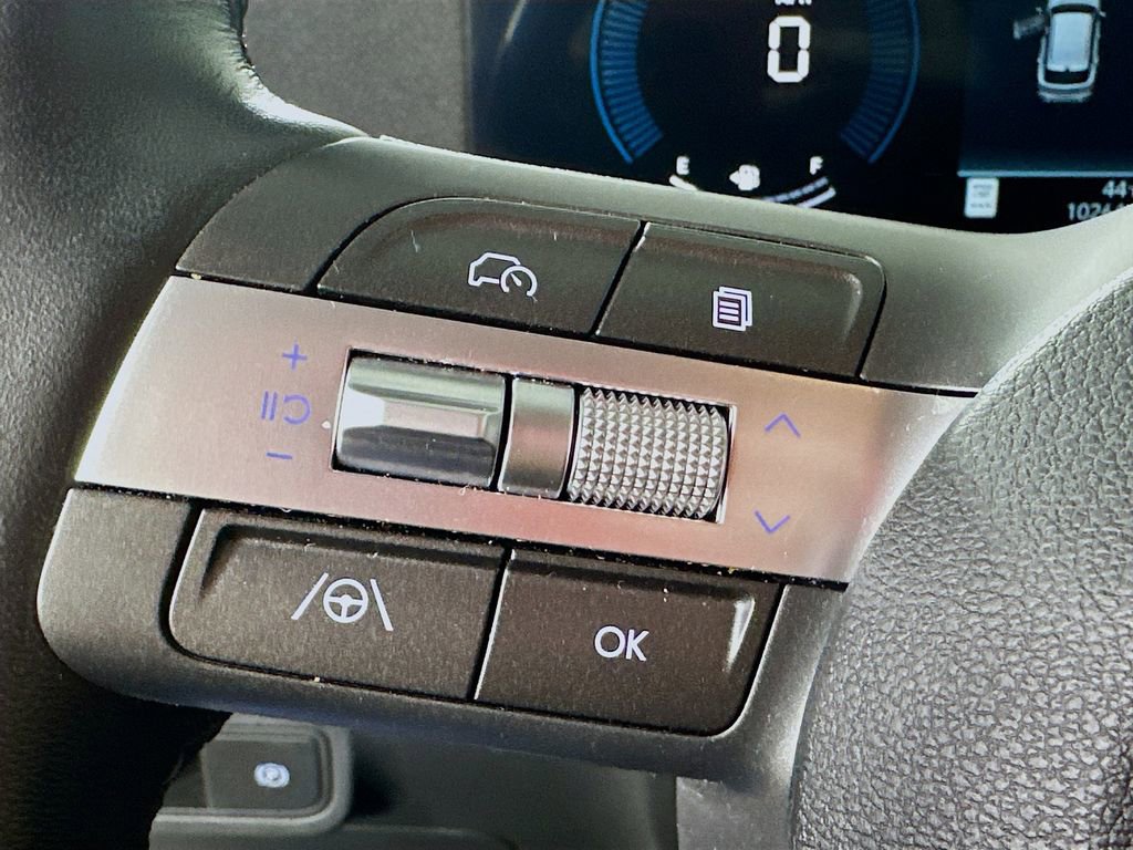 Used 2025 Hyundai Kona SEL image 22