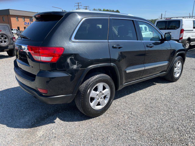 Used 2012 Jeep Grand Cherokee Laredo w/ Laredo E Group AWD/4WD image 7