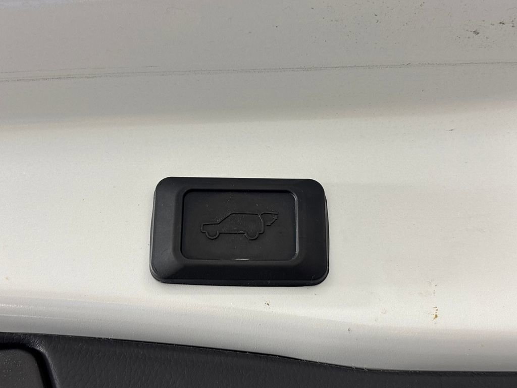 Certified 2021 Toyota RAV4 XLE w/ Convenience Package image 30