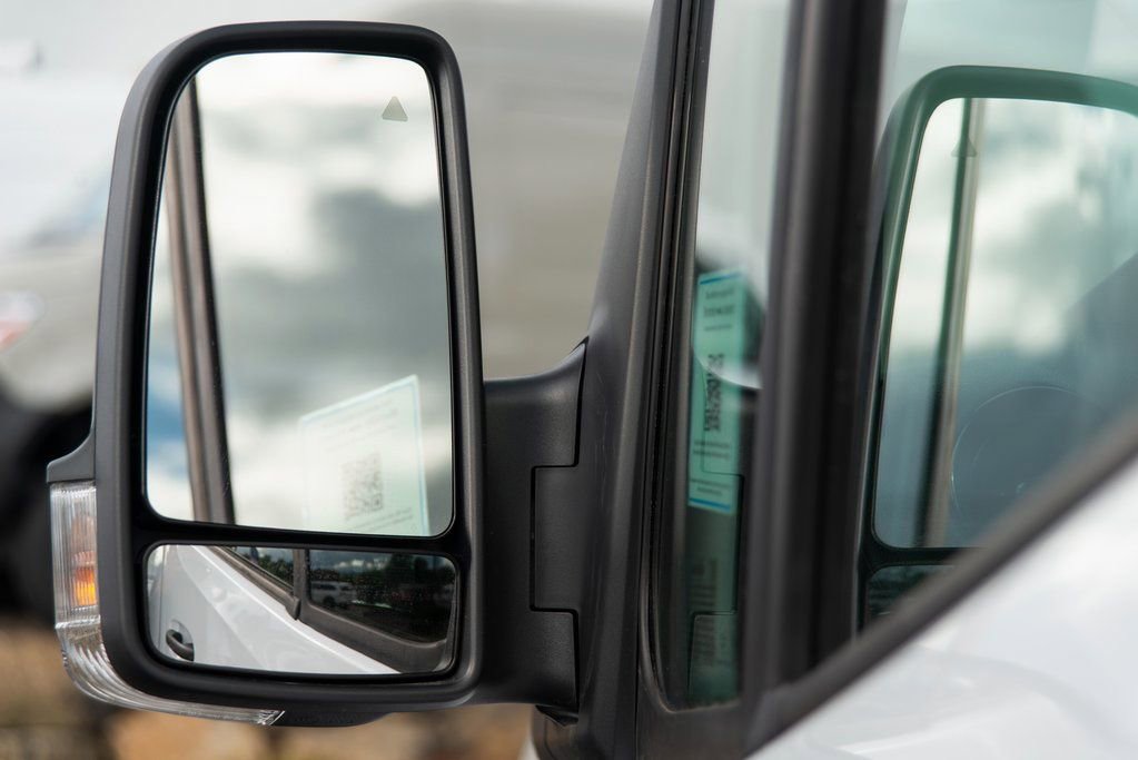 Used 2024 Mercedes-Benz Sprinter 3500 image 20