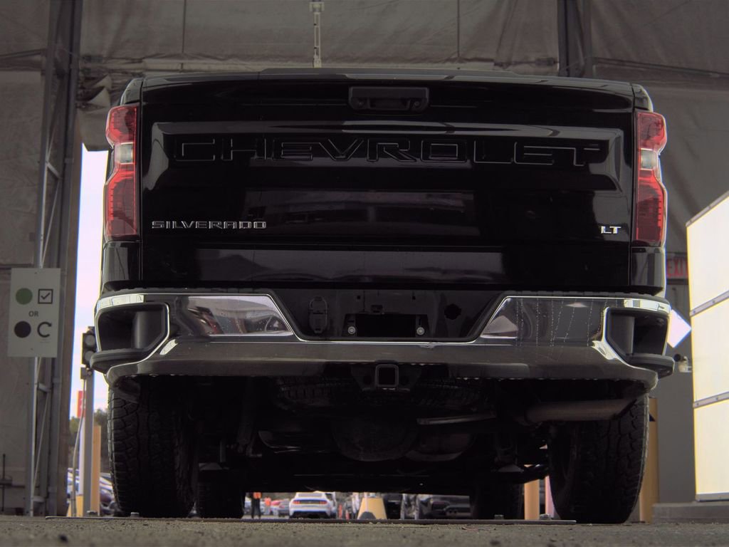 Used 2020 Chevrolet Silverado 1500 LT w/ Trailering Package image 7
