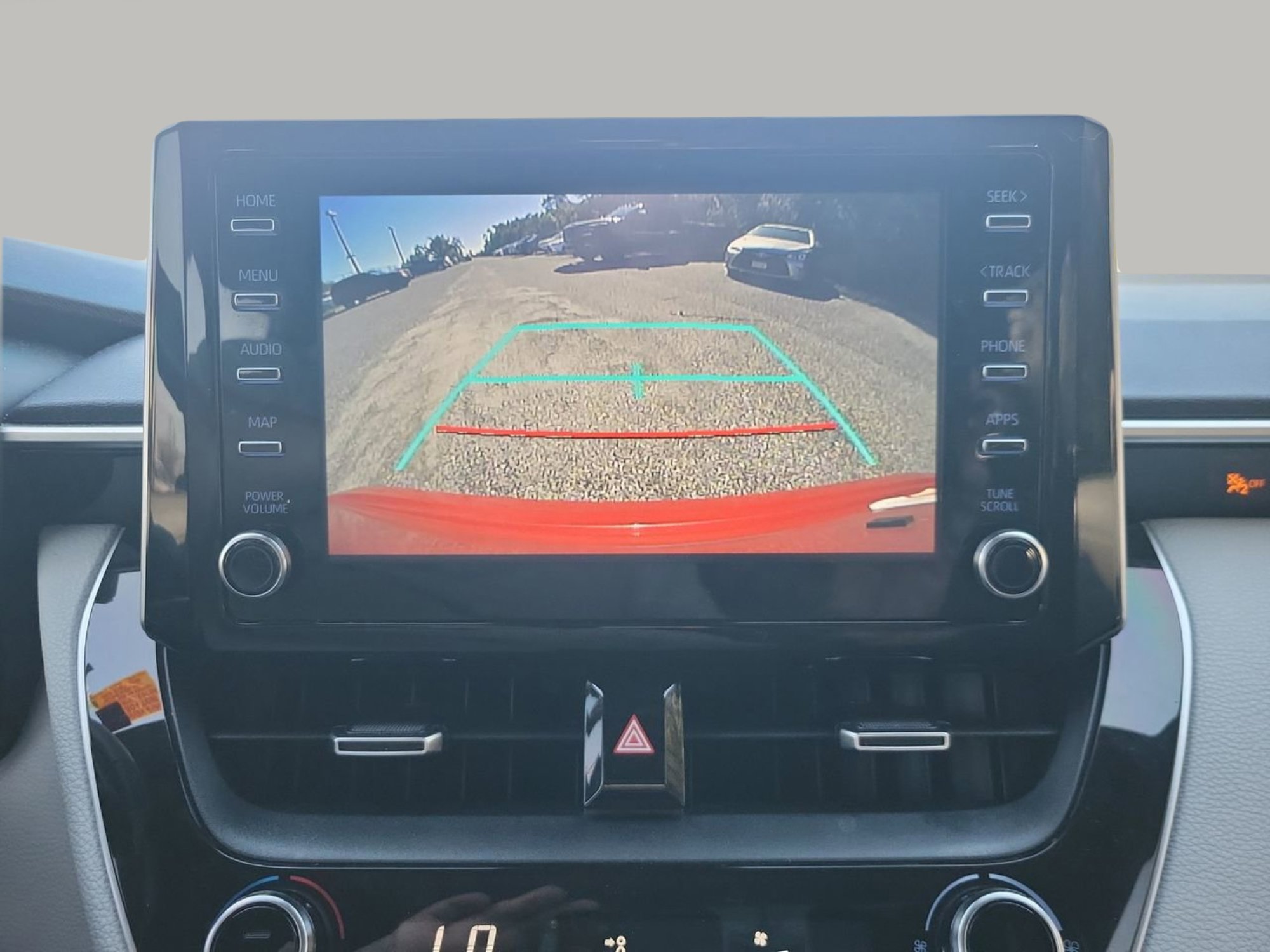 Used 2020 Toyota Corolla SE image 21