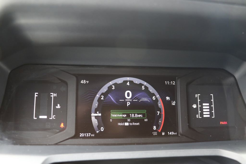 Used 2025 Toyota 4Runner SR5 AWD/4WD image 15