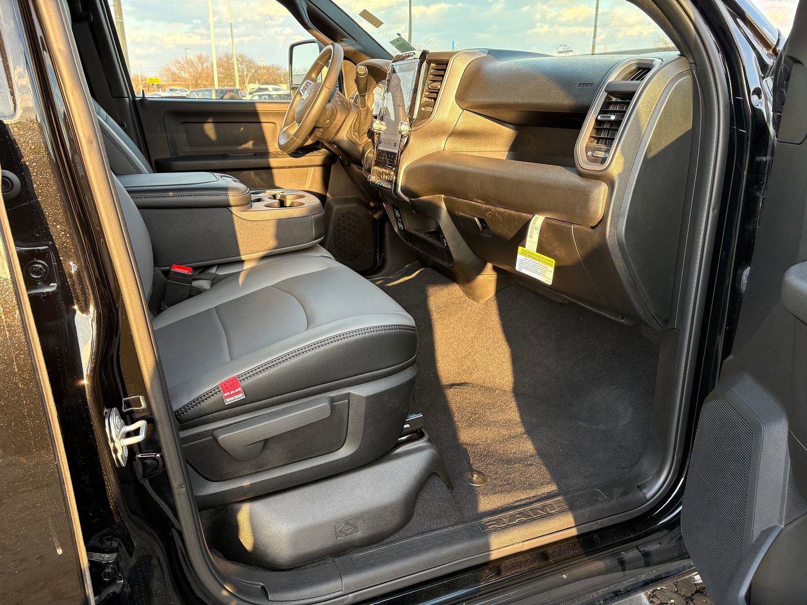 New 2026 RAM 3500 Tradesman image 10