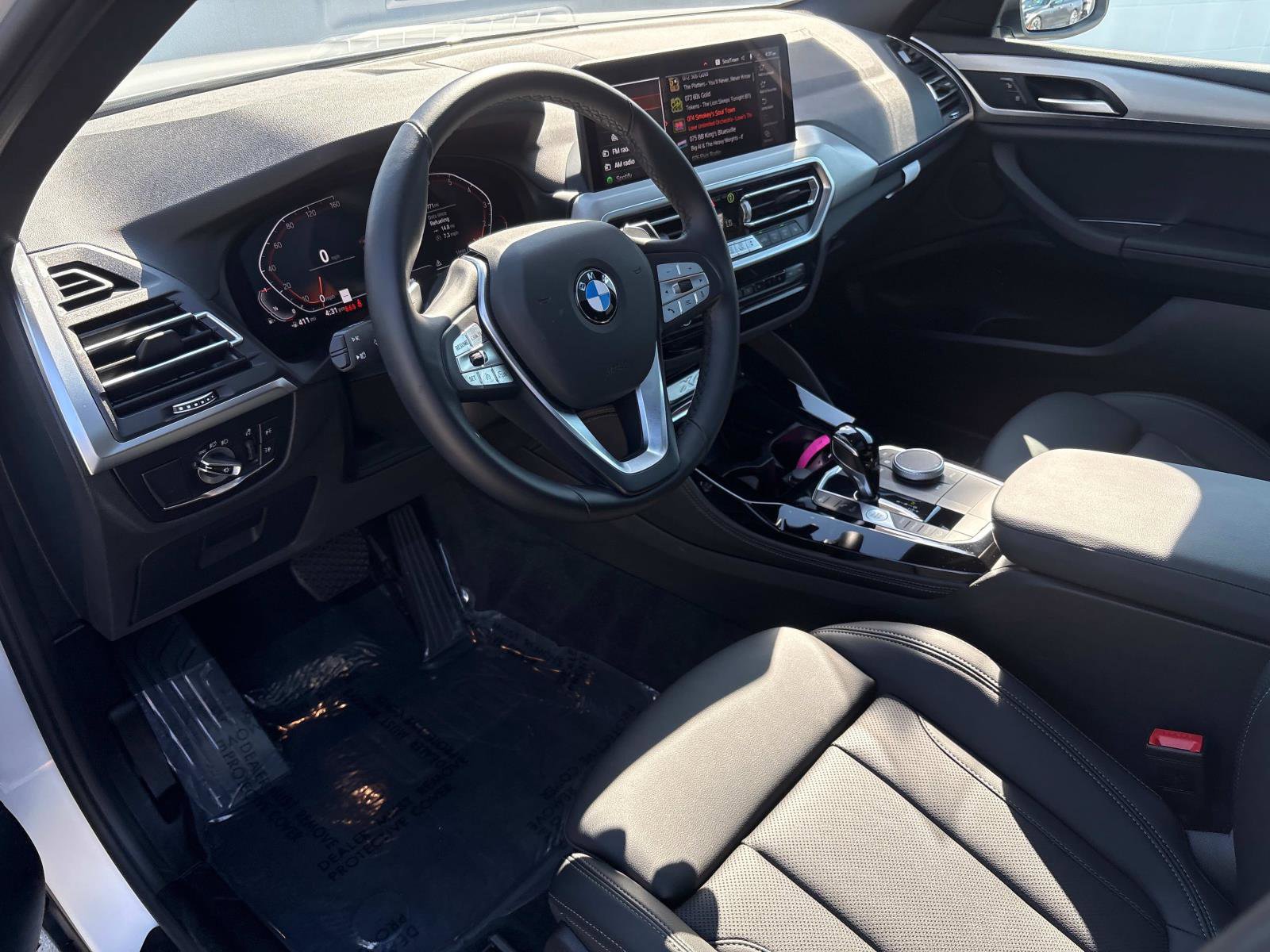 Used 2025 BMW X4 xDrive30i image 13