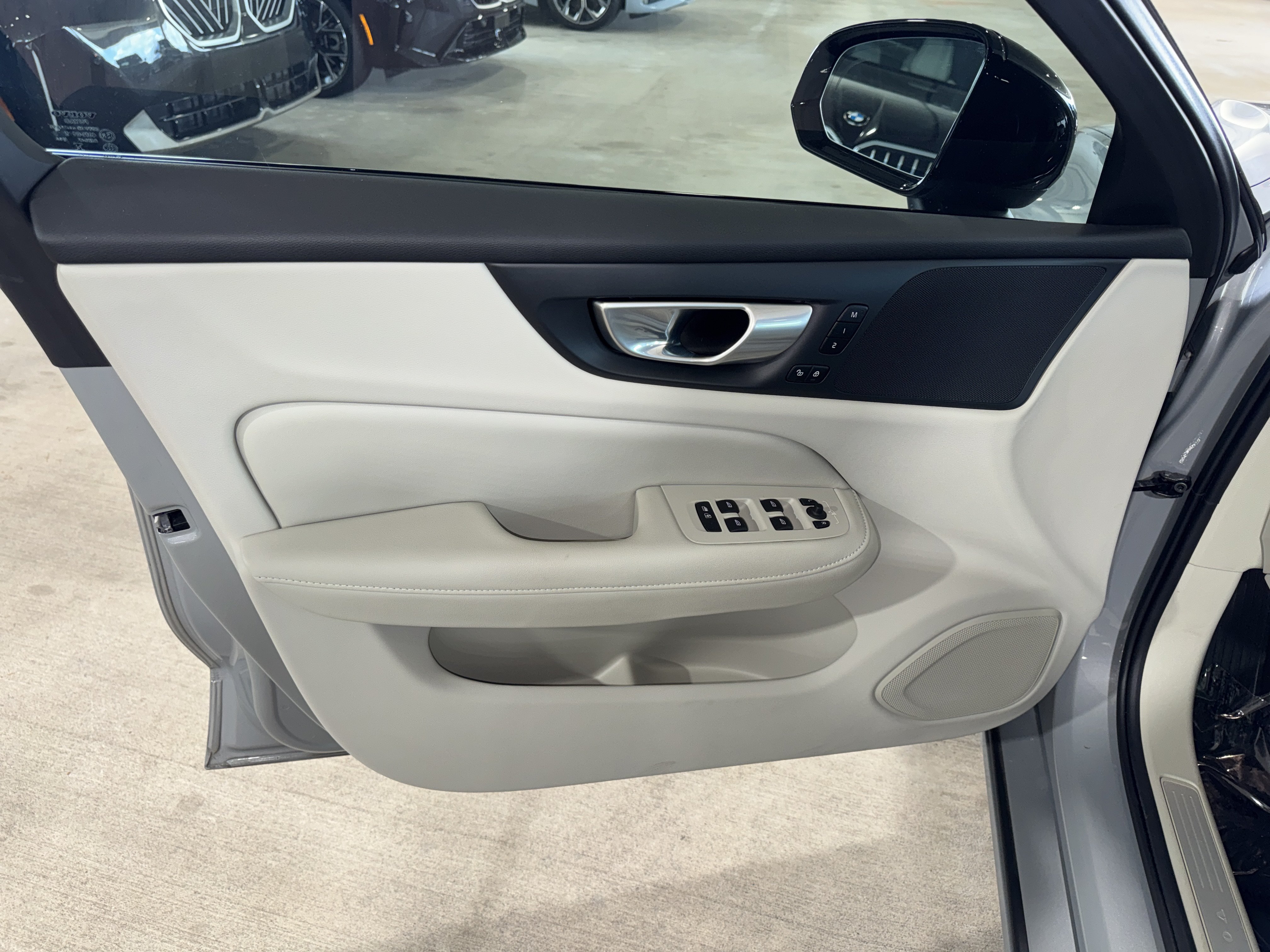 Used 2024 Volvo S60 B5 Plus w/ Climate Package FWD image 16