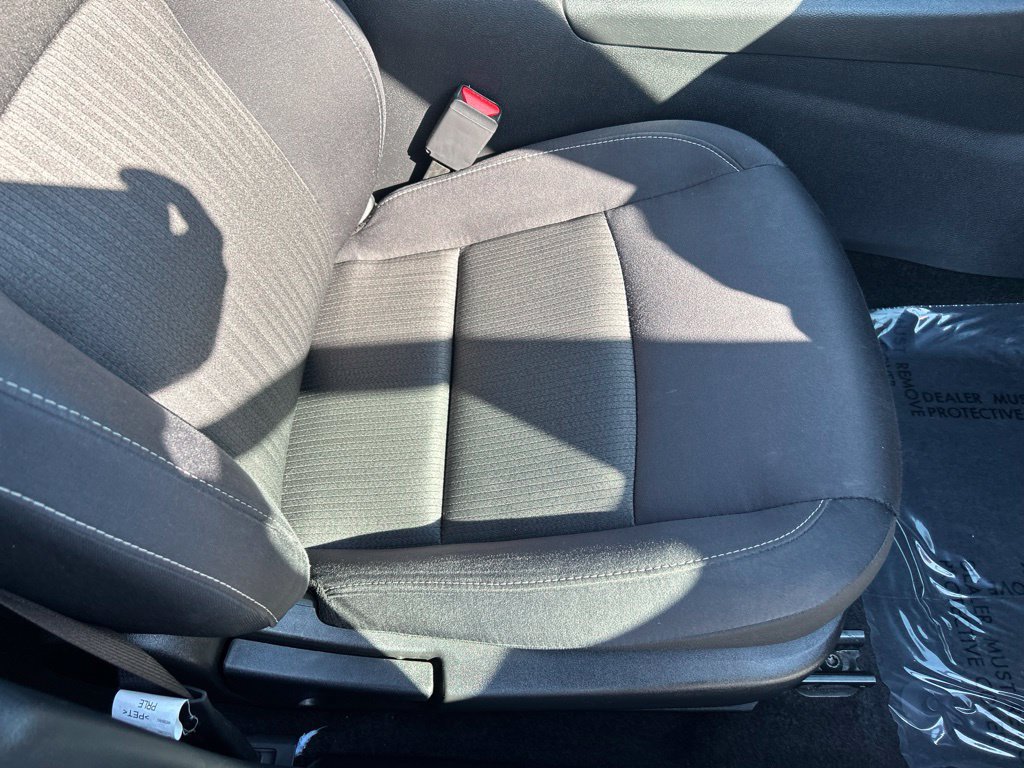 Used 2025 Nissan Altima 2.5 SV FWD image 41