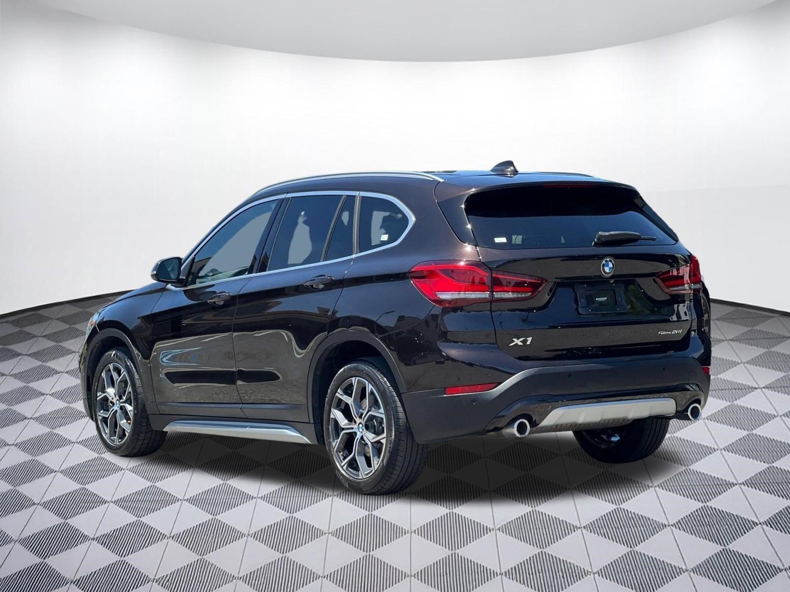 Used 2020 BMW X1 sDrive28i FWD image 3