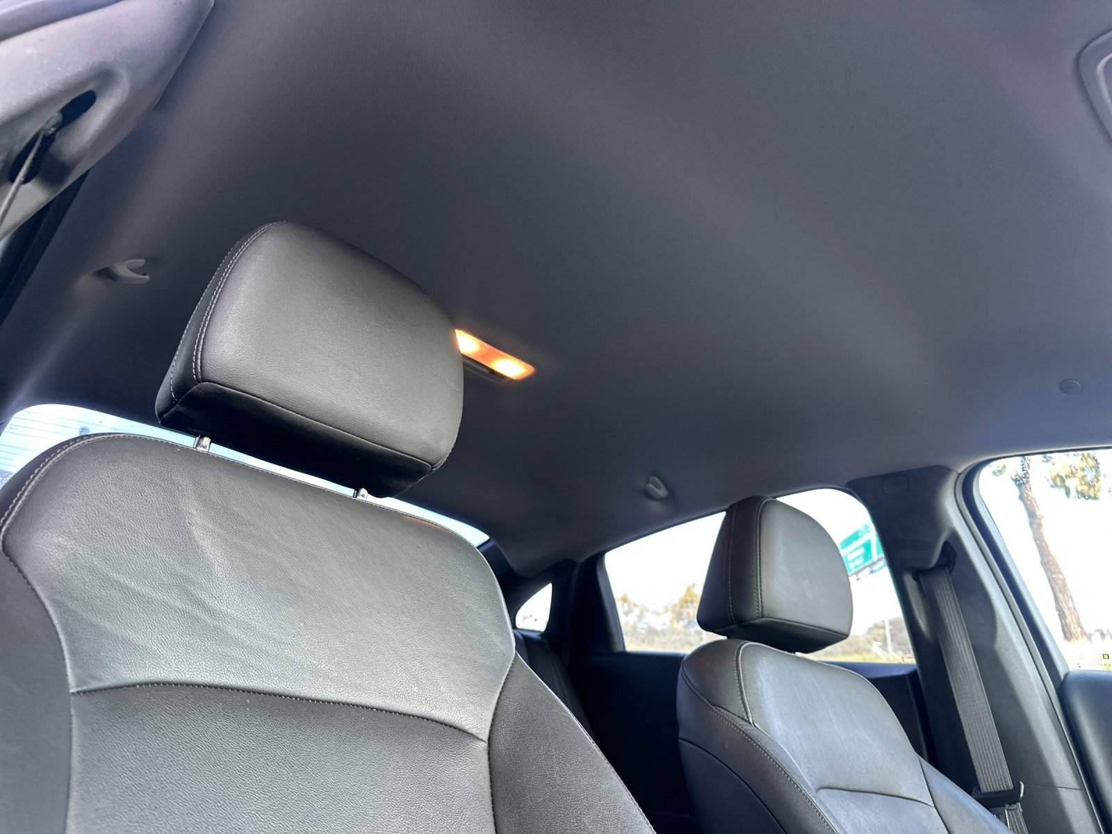 Used 2019 Chevrolet Malibu LT w/ Leather Package image 15