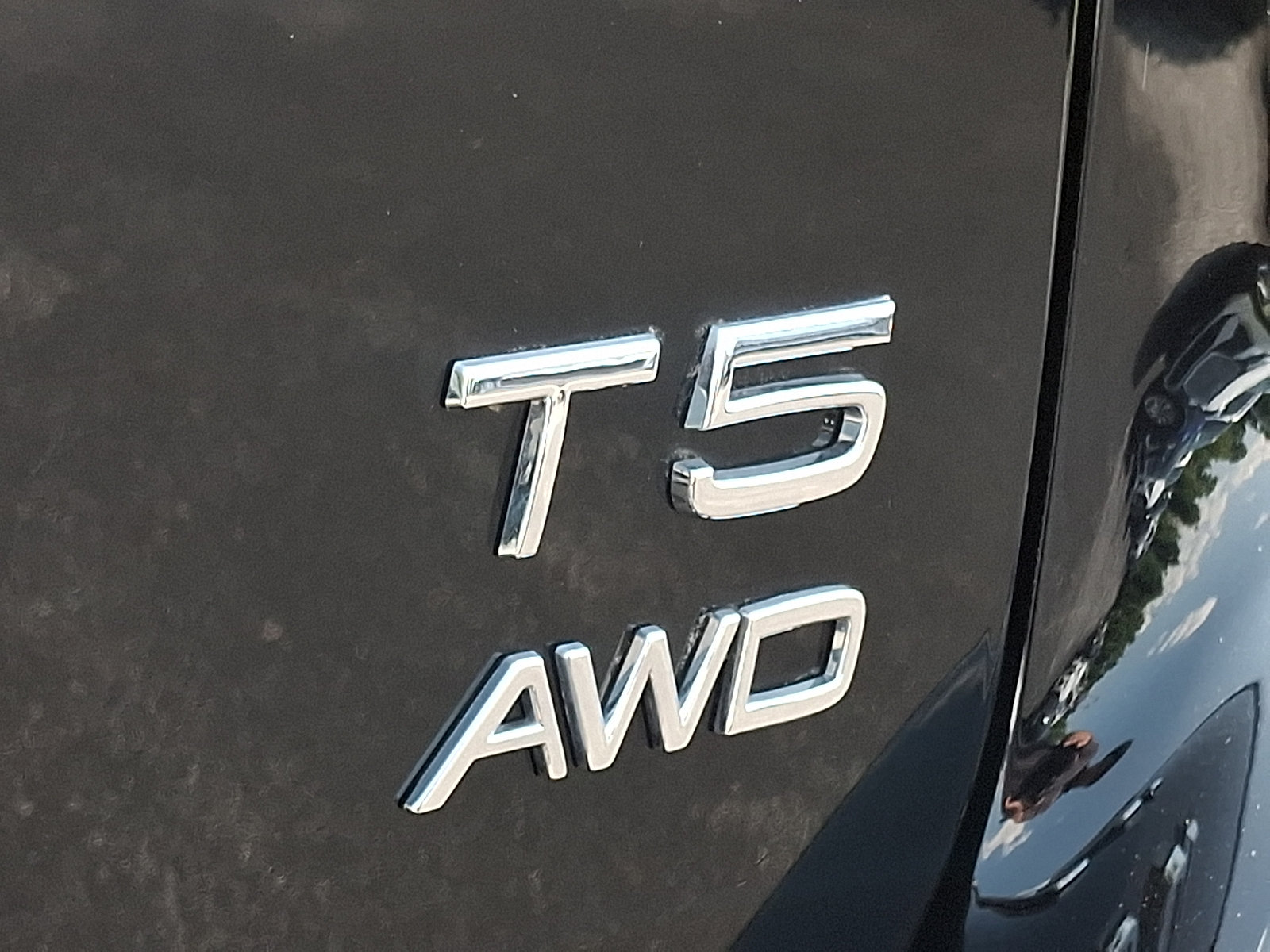 Used 2015 Volvo XC60 T5 Platinum w/ Climate Package AWD/4WD image 31