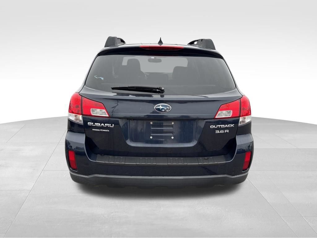 Used 2014 Subaru Outback 3.6R Limited image 31