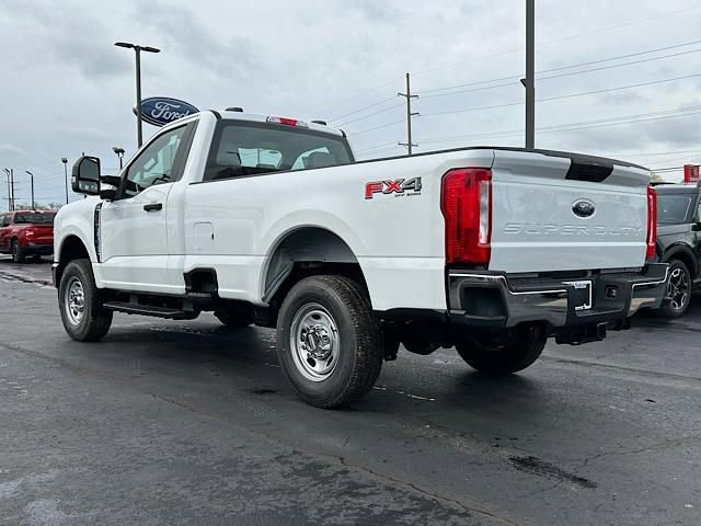 New 2025 Ford F250 XL w/ FX4 Off-Road Package image 7