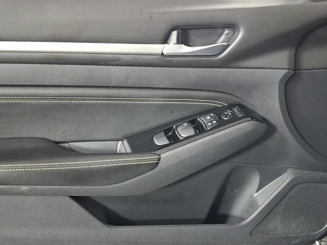 Used 2021 Nissan Altima 2.5 SV FWD image 14