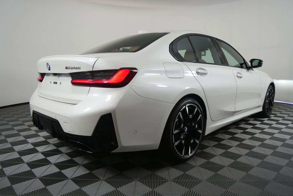 New 2026 BMW M340i RWD image 3