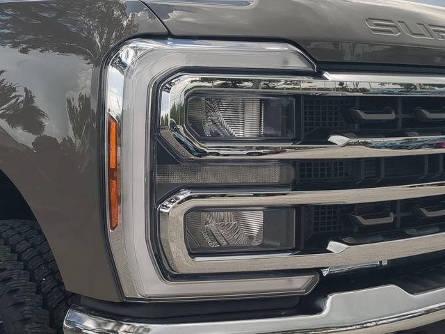 New 2026 Ford F350 King Ranch w/ Chrome Package AWD/4WD image 11