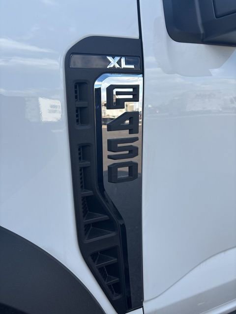 New 2025 Ford F450 XL w/ XL Chrome Package image 14