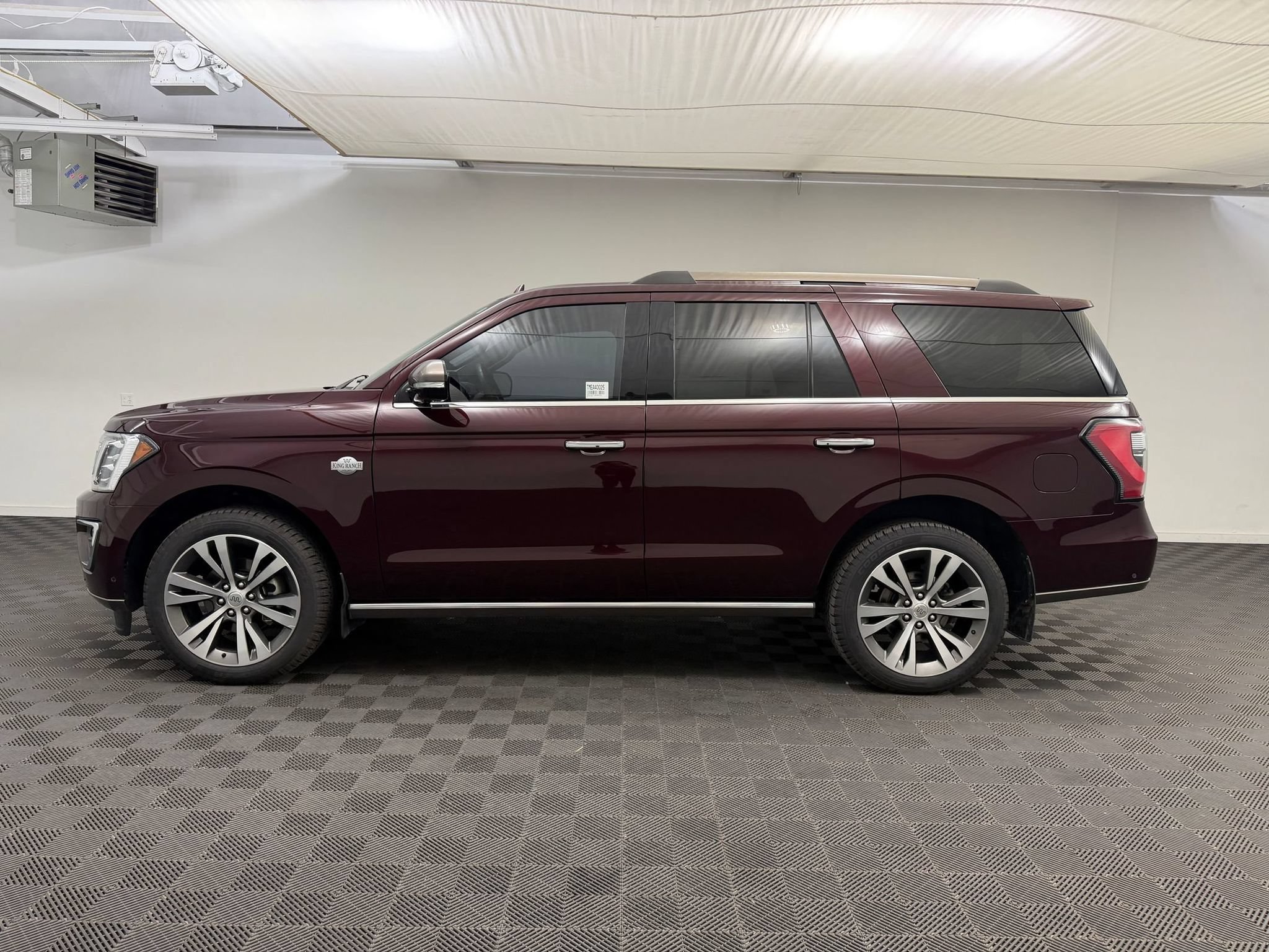 Used 2021 Ford Expedition King Ranch AWD/4WD image 2