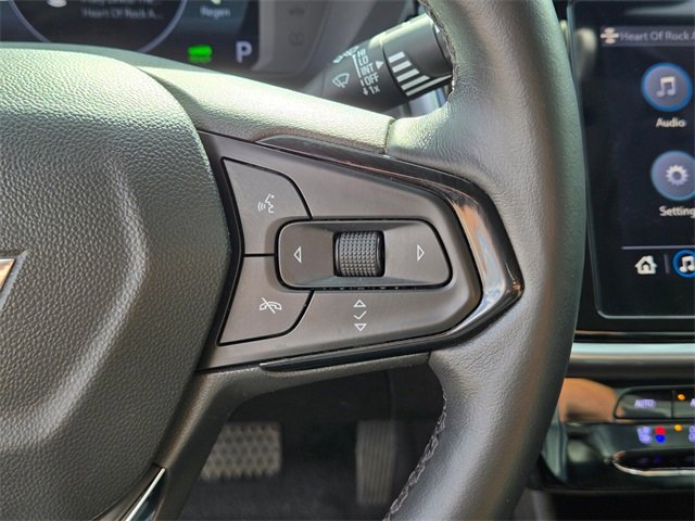 Used 2022 Chevrolet Bolt EUV LT w/ Convenience Package image 28