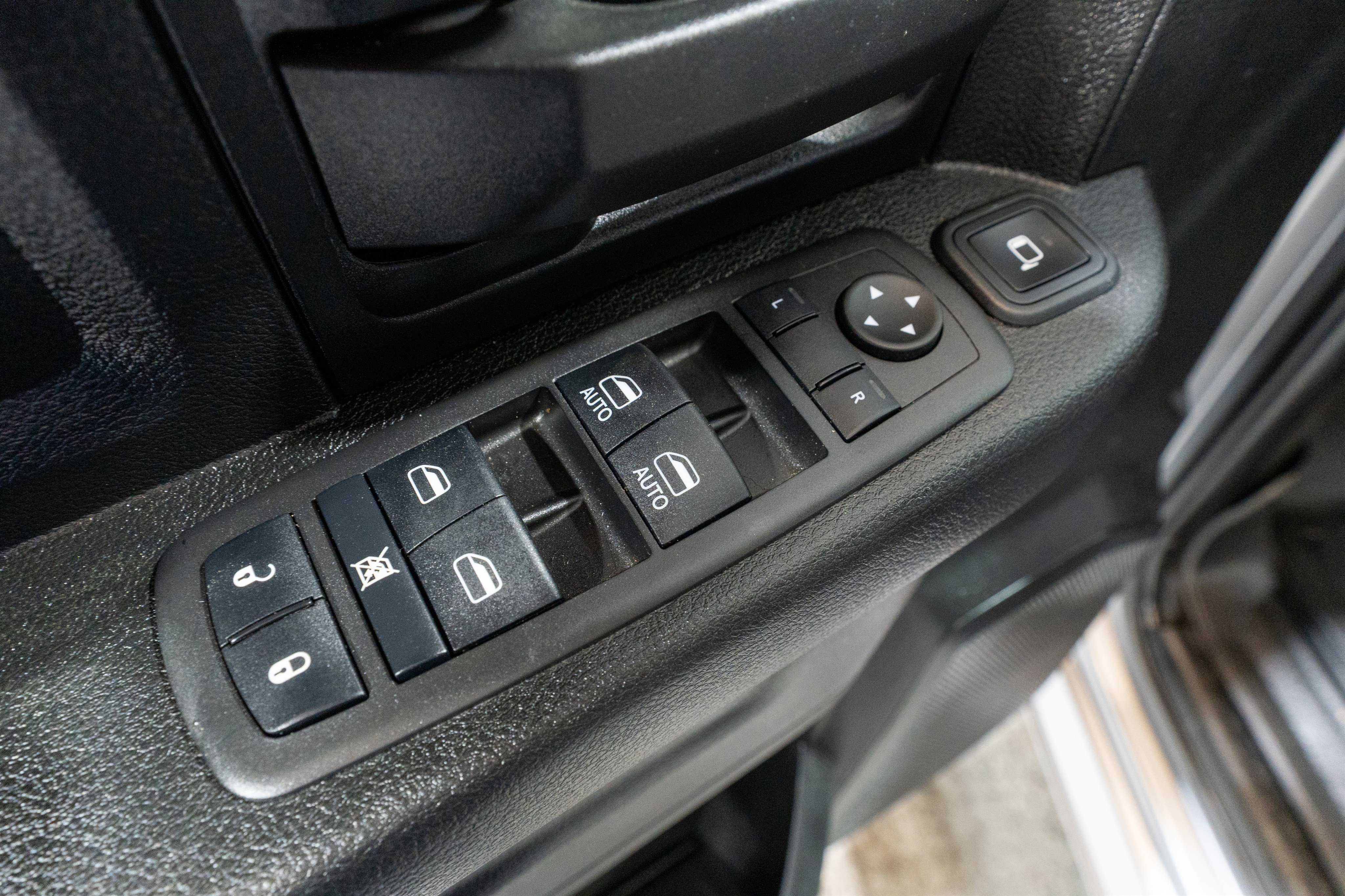 Used 2024 RAM 5500 Tradesman w/ Chrome Appearance Group image 16