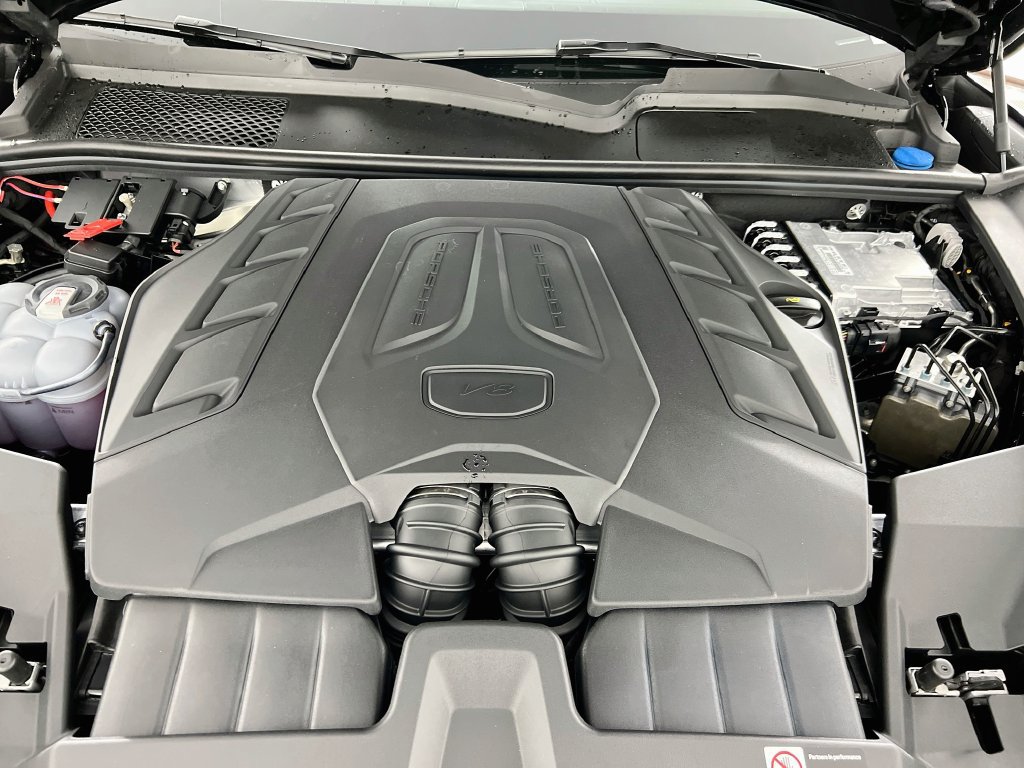 New 2026 Porsche Cayenne S AWD/4WD image 32