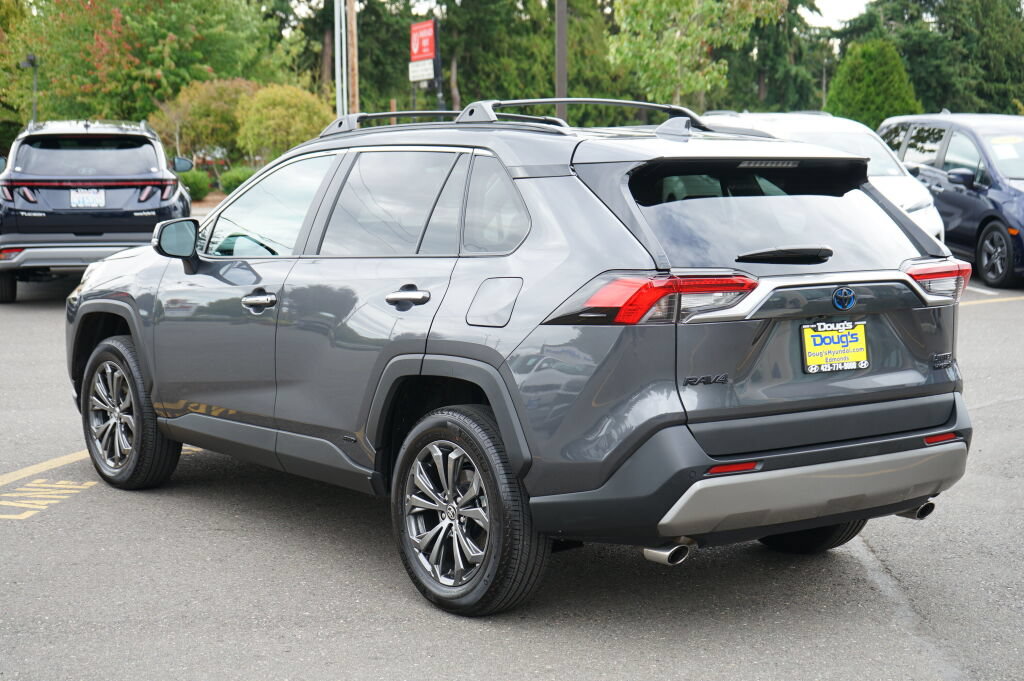 Used 2024 Toyota RAV4 Limited w/ Weather Package AWD/4WD image 7
