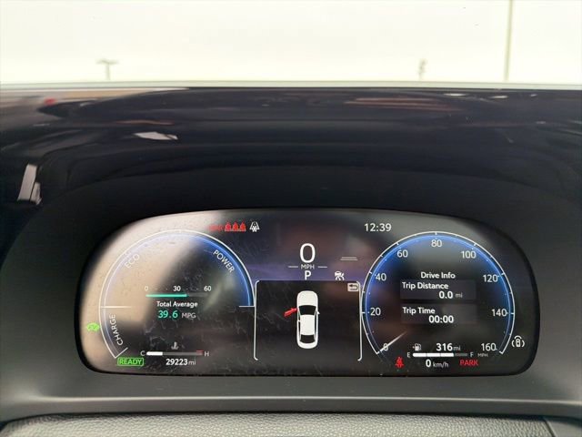 Certified 2023 Toyota Crown Limited image 15