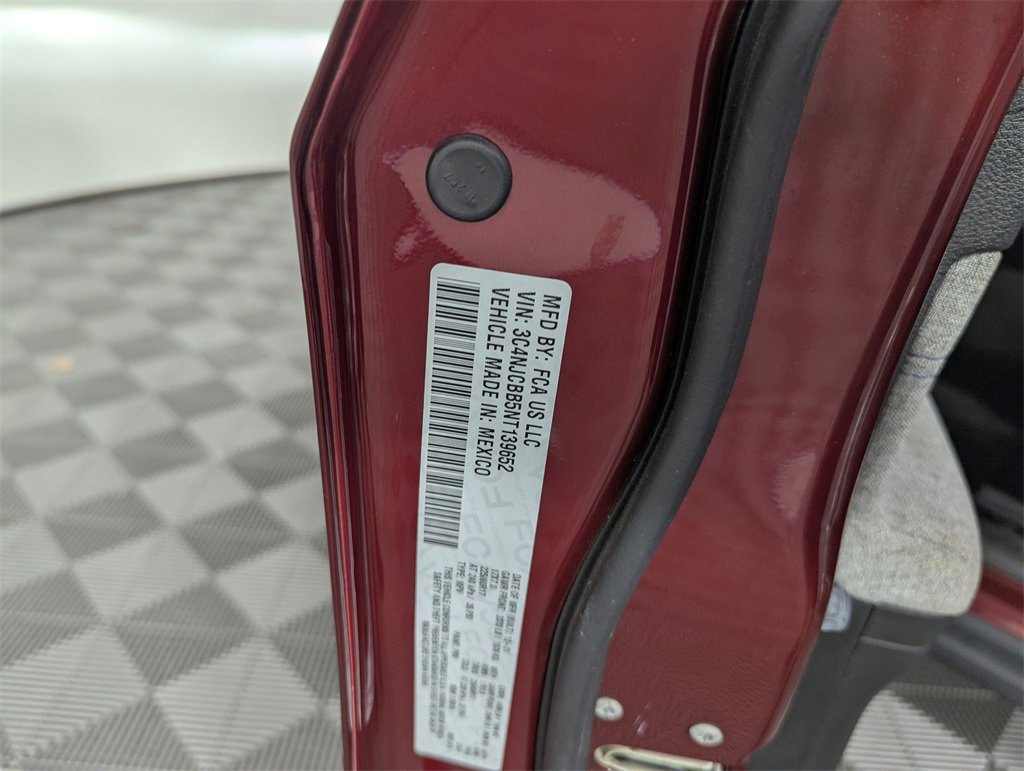 Used 2022 Jeep Compass Latitude image 39