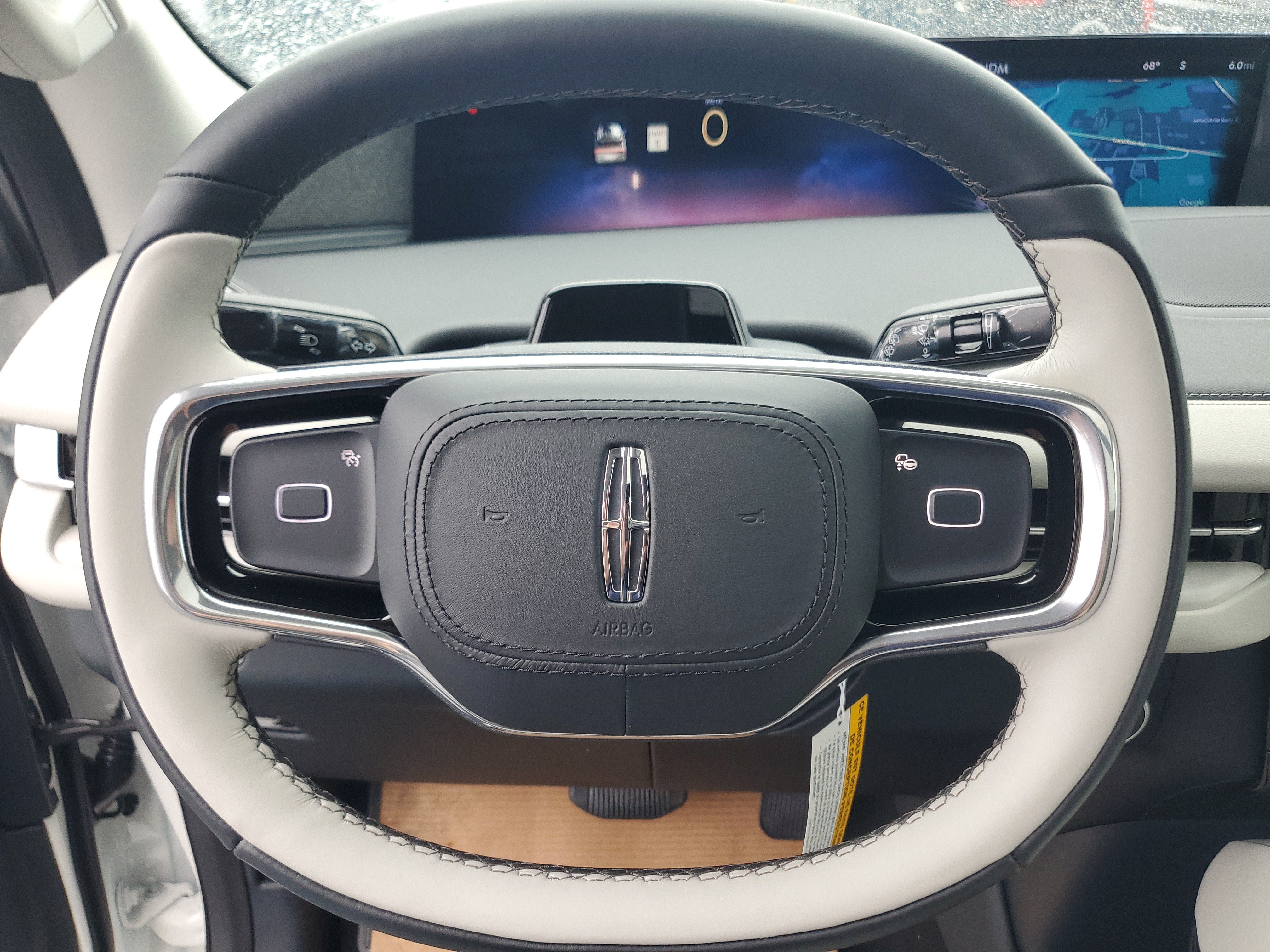 New 2026 Lincoln Navigator Reserve AWD/4WD image 16