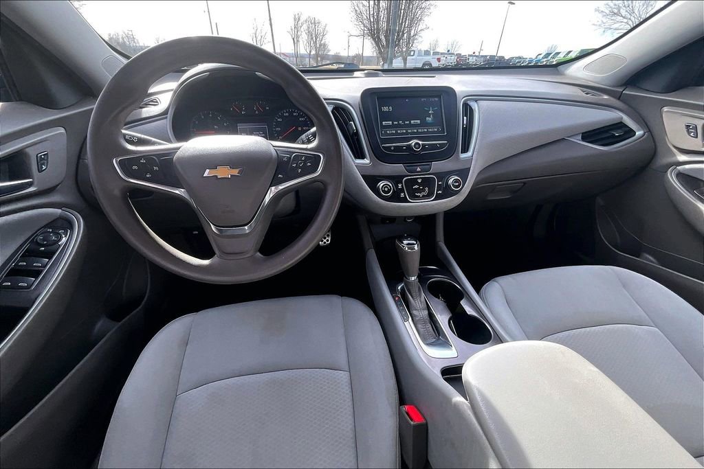 Used 2016 Chevrolet Malibu LS image 15