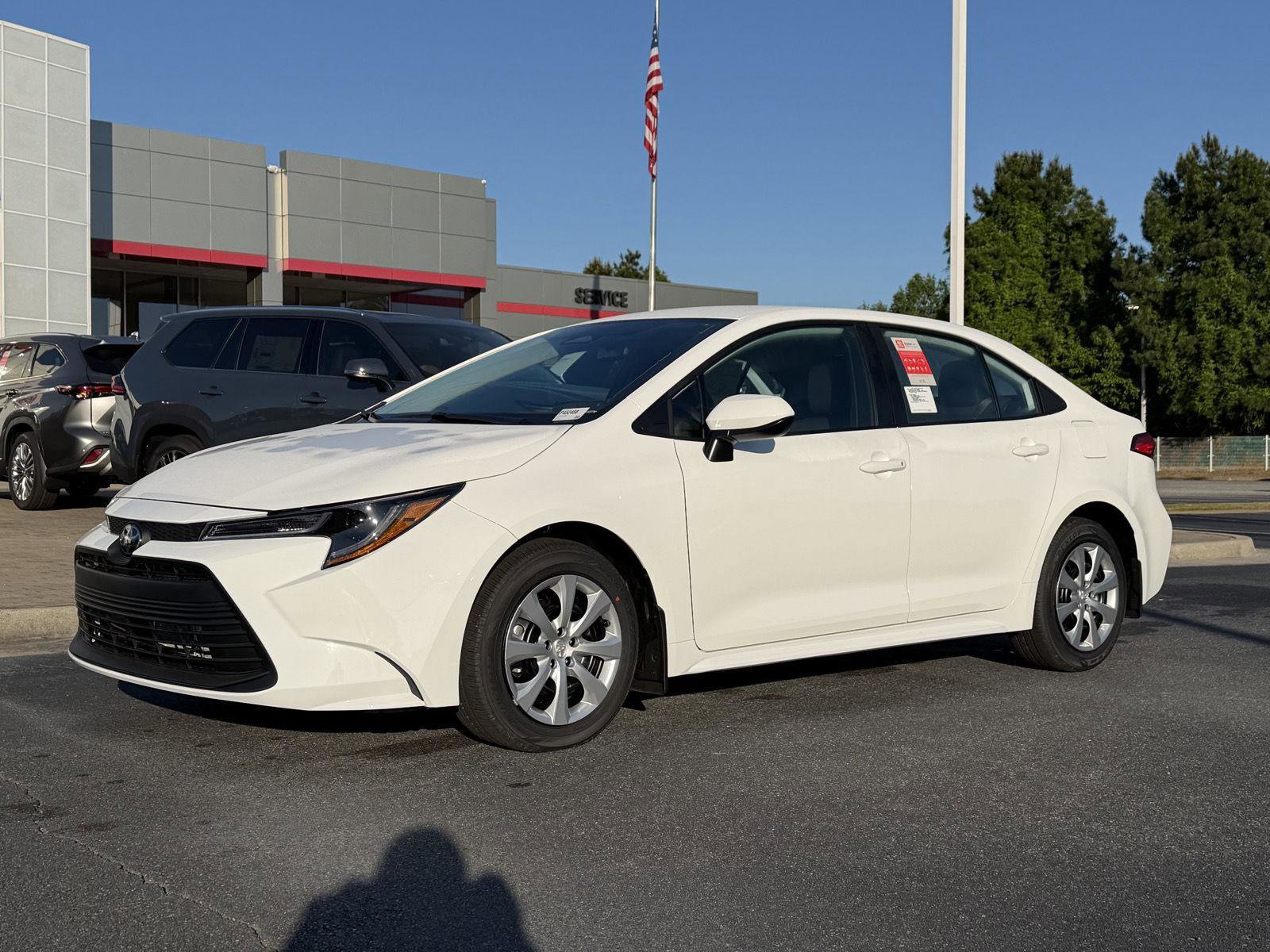 New 2026 Toyota Corolla LE image 2
