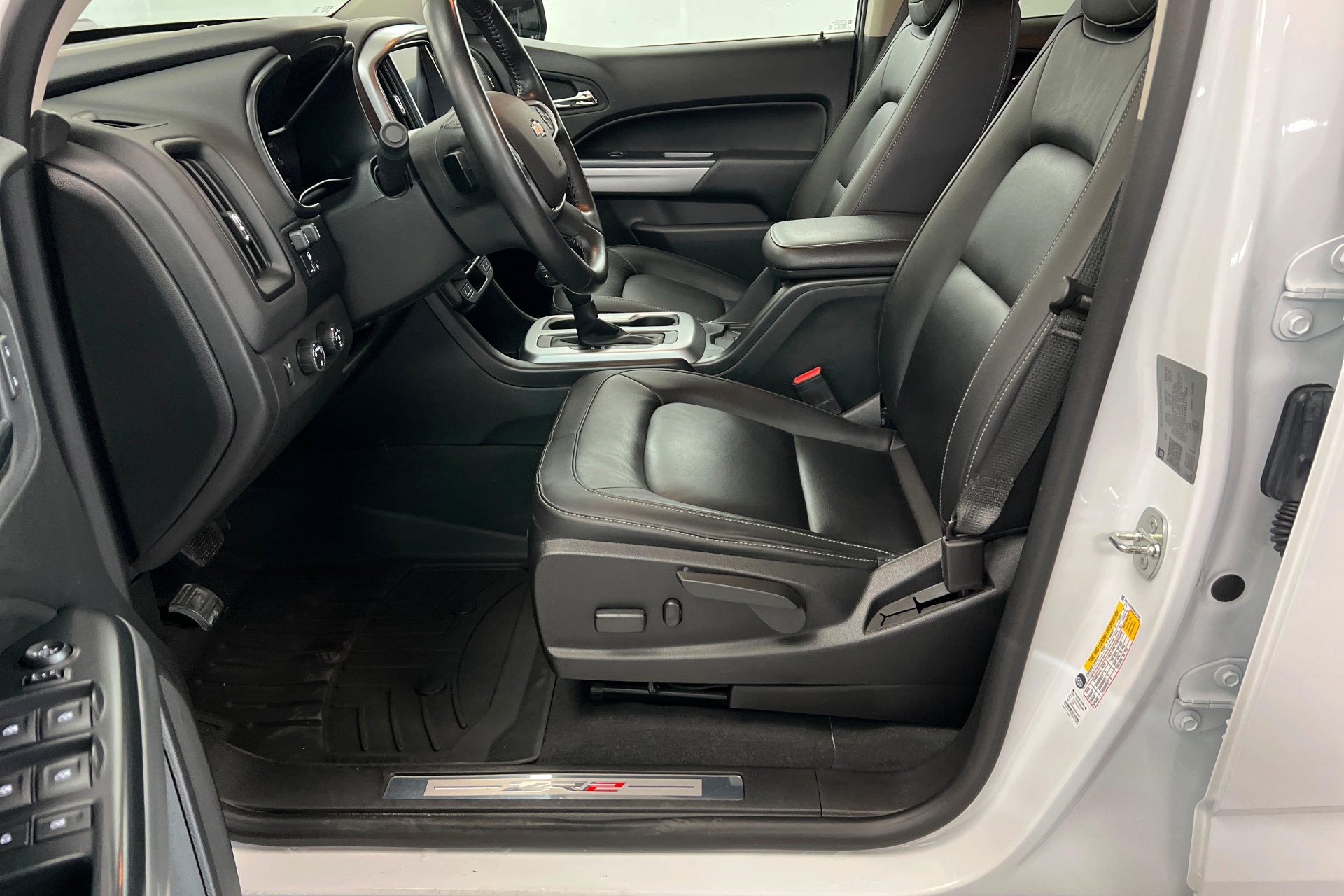 Used 2021 Chevrolet Colorado ZR2 AWD/4WD image 17