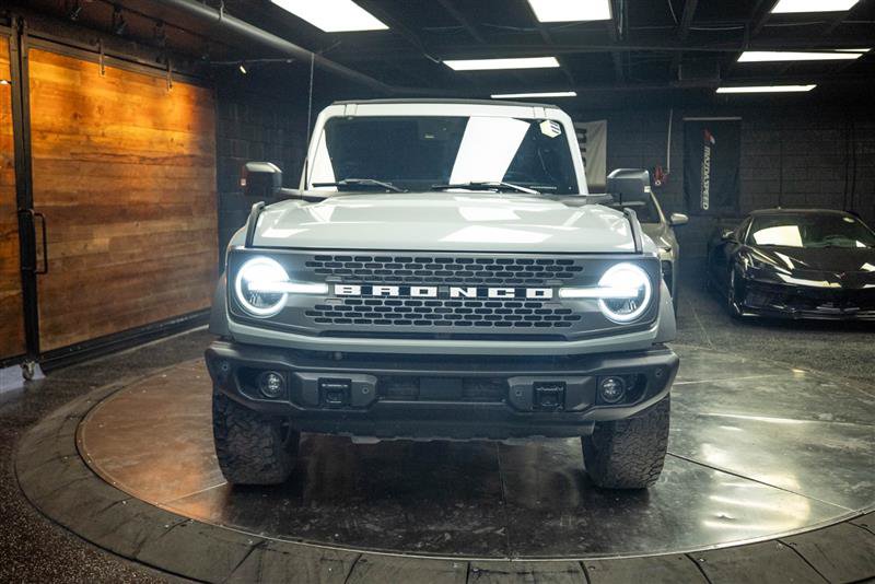 Used 2023 Ford Bronco Badlands AWD/4WD image 4