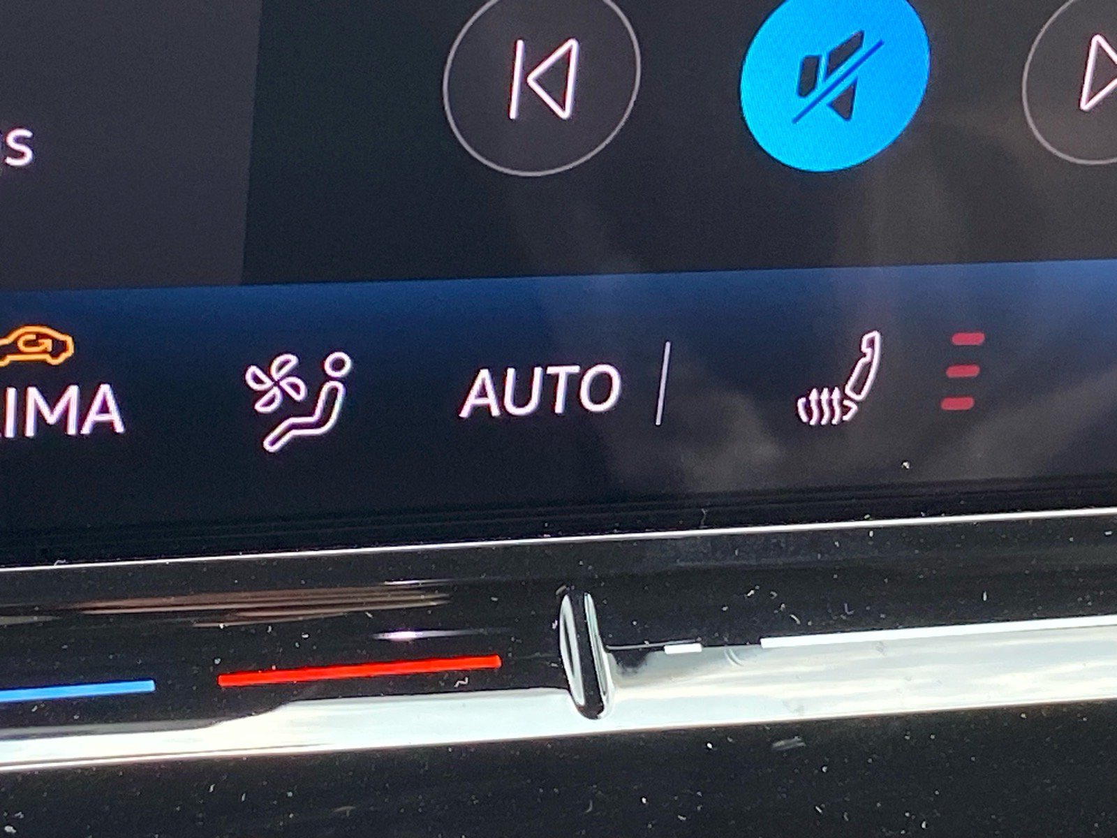 New 2026 Volkswagen Tiguan SE R-Line AWD/4WD image 9