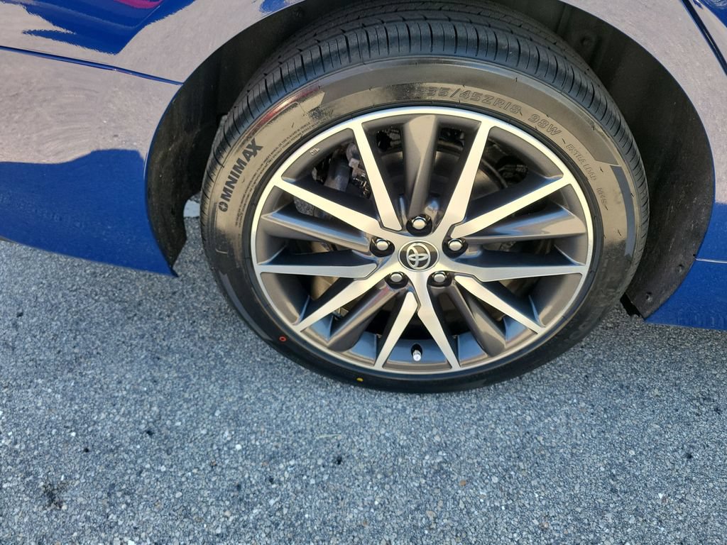 Certified 2023 Toyota Camry XLE FWD image 31