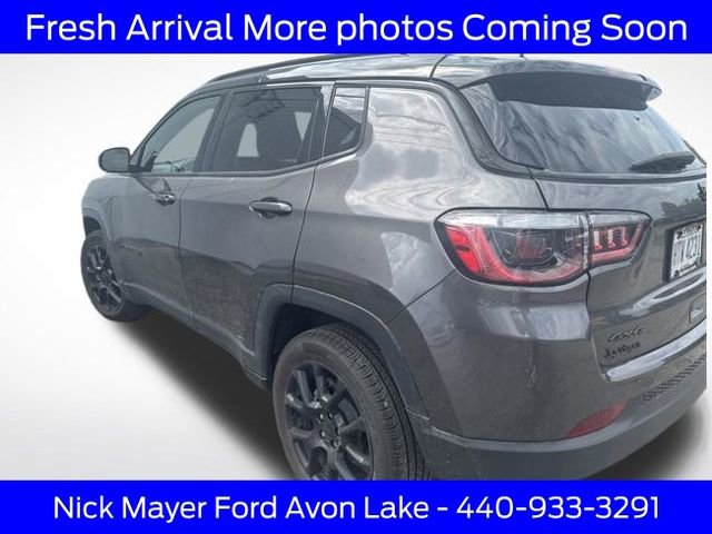 Used 2023 Jeep Compass Latitude AWD/4WD image 5