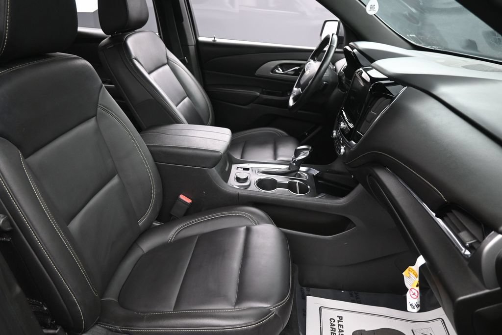 Used 2023 Chevrolet Traverse LT AWD/4WD image 33