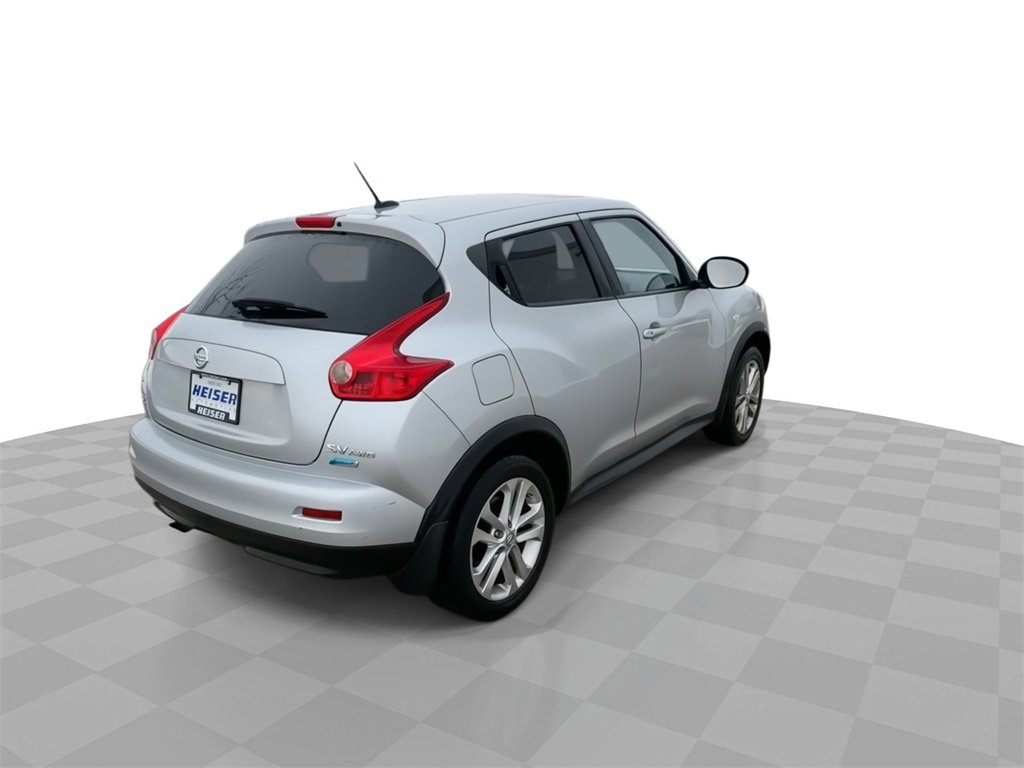 Used 2014 Nissan Juke SV w/ Navigation Package image 8