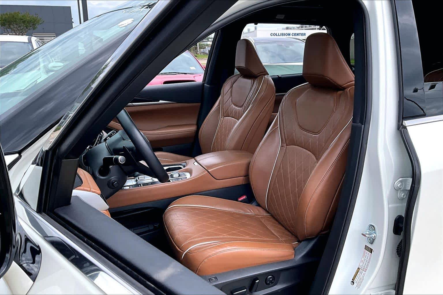 Used 2022 INFINITI QX60 Autograph w/ Cargo Package FWD image 8