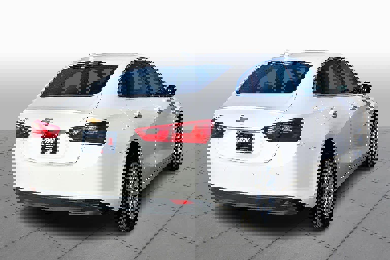 Used 2024 Chevrolet Malibu LT image 13