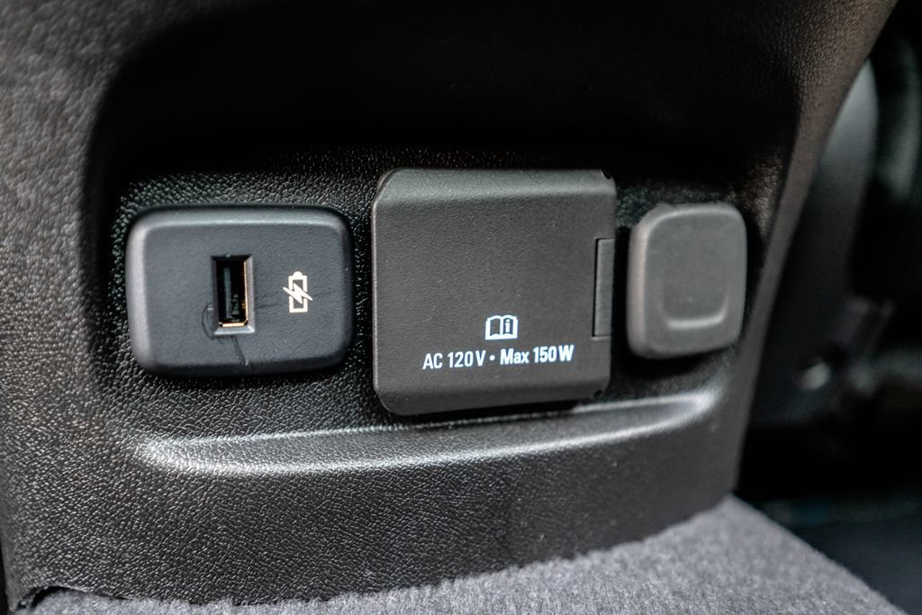 Used 2023 Chevrolet Malibu LT w/ Midnight Edition FWD image 38