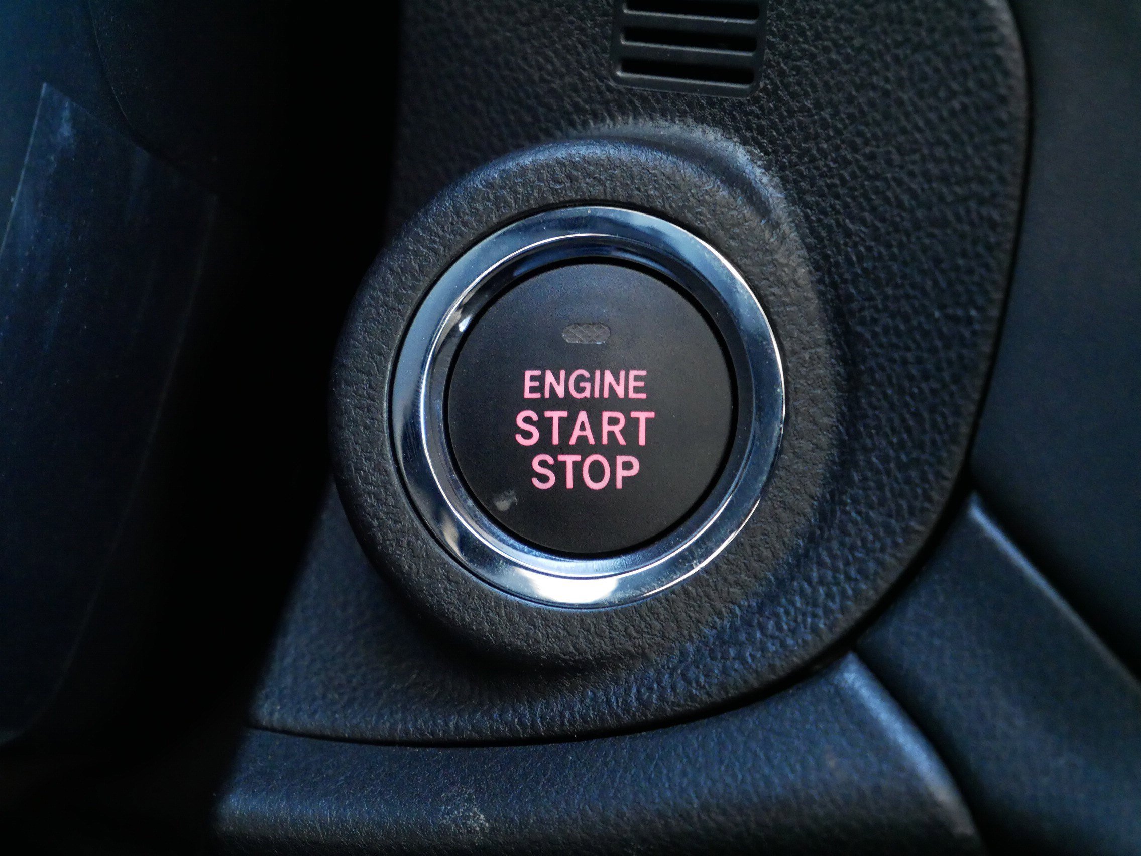 Certified 2025 Subaru Outback Limited image 31