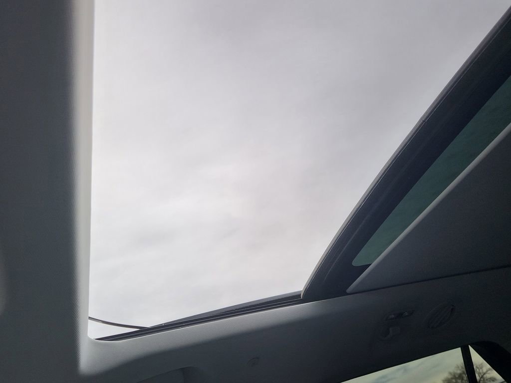 Used 2025 Ford Explorer Platinum w/ LUX Leather Package image 27