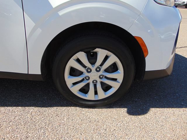 Used 2022 Kia Soul LX FWD image 27