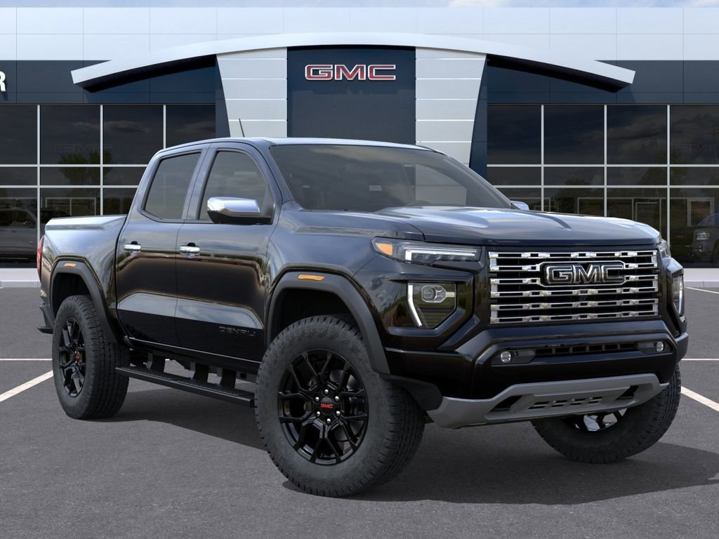 New 2026 GMC Canyon Denali w/ LPO, Denali Black Edition AWD/4WD image 7