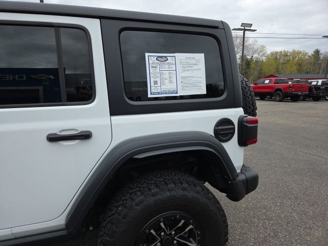 Used 2024 Jeep Wrangler Unlimited Rubicon w/ XTREMEE 35" Tire Package AWD/4WD image 37