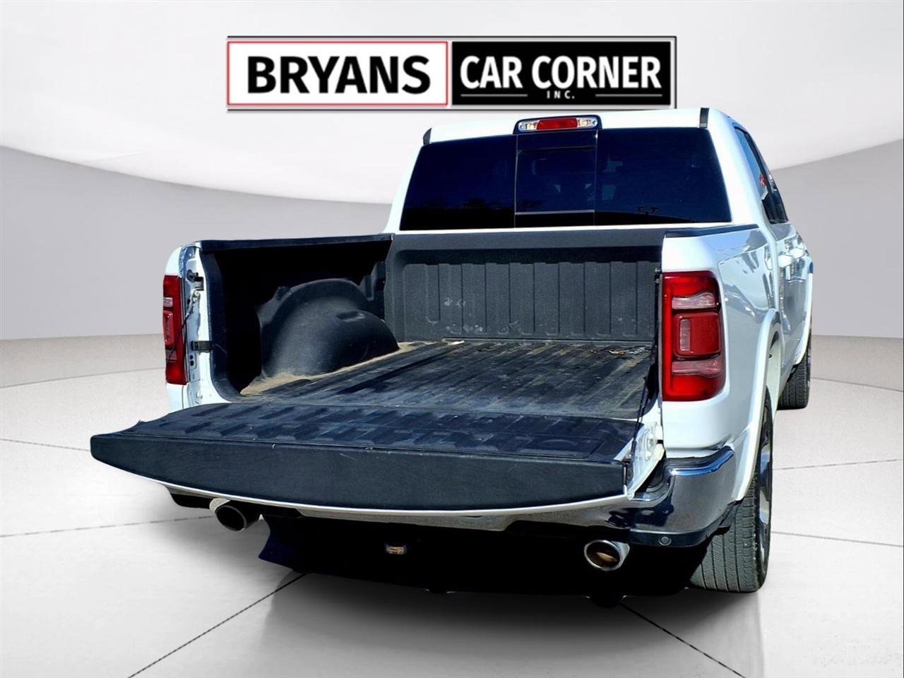 Used 2021 RAM 1500 Limited image 21