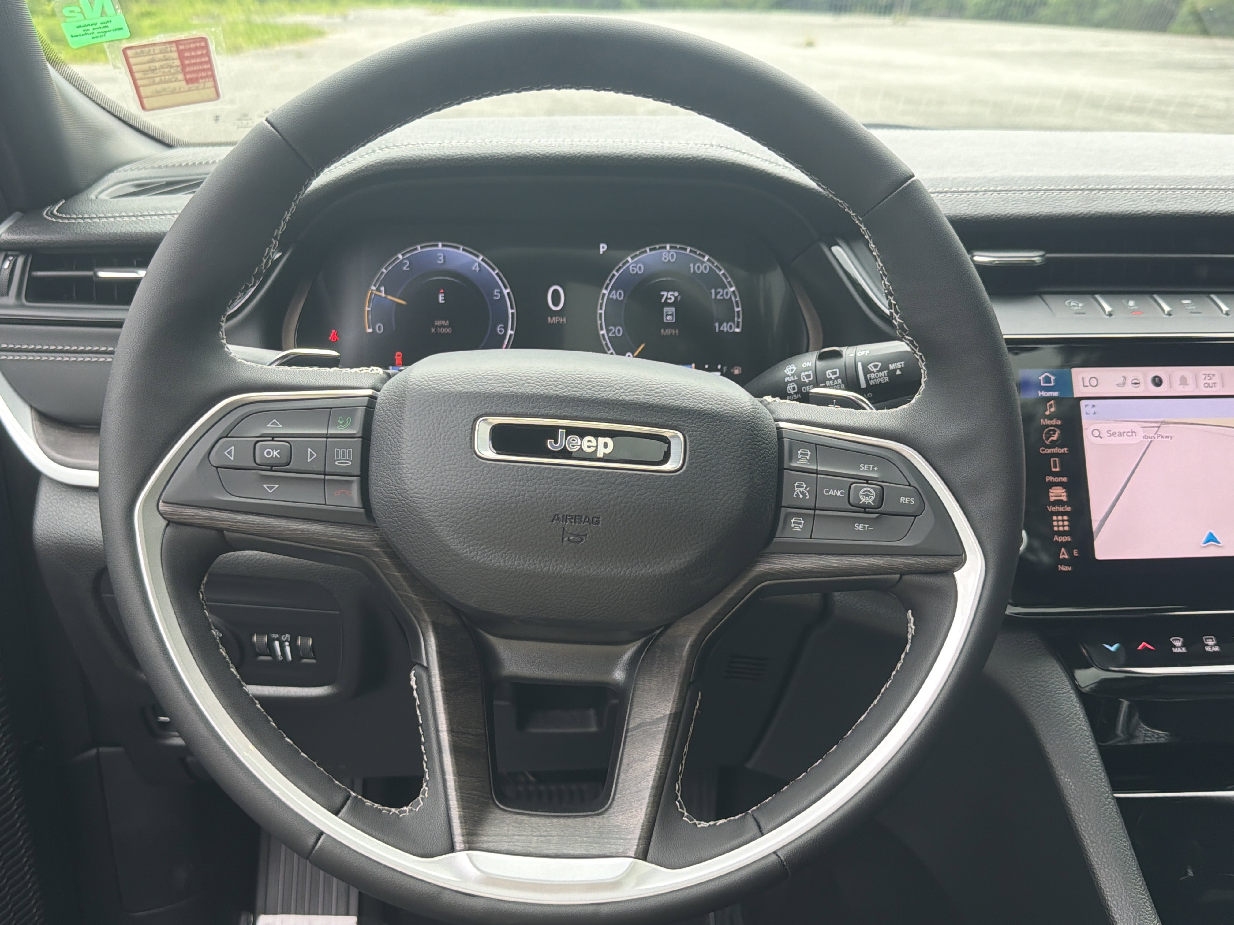 New 2026 Jeep Grand Cherokee Limited w/ Limited Altitude Package RWD image 2