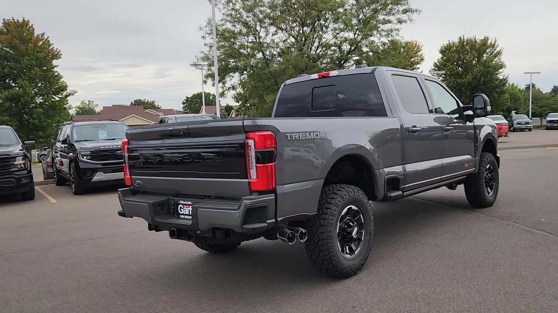 New 2026 Ford F350 Platinum w/ Tremor Off-Road Package AWD/4WD image 16