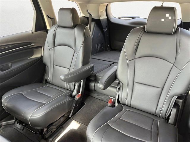 Used 2020 Buick Enclave Avenir w/ Avenir Technology Package image 23